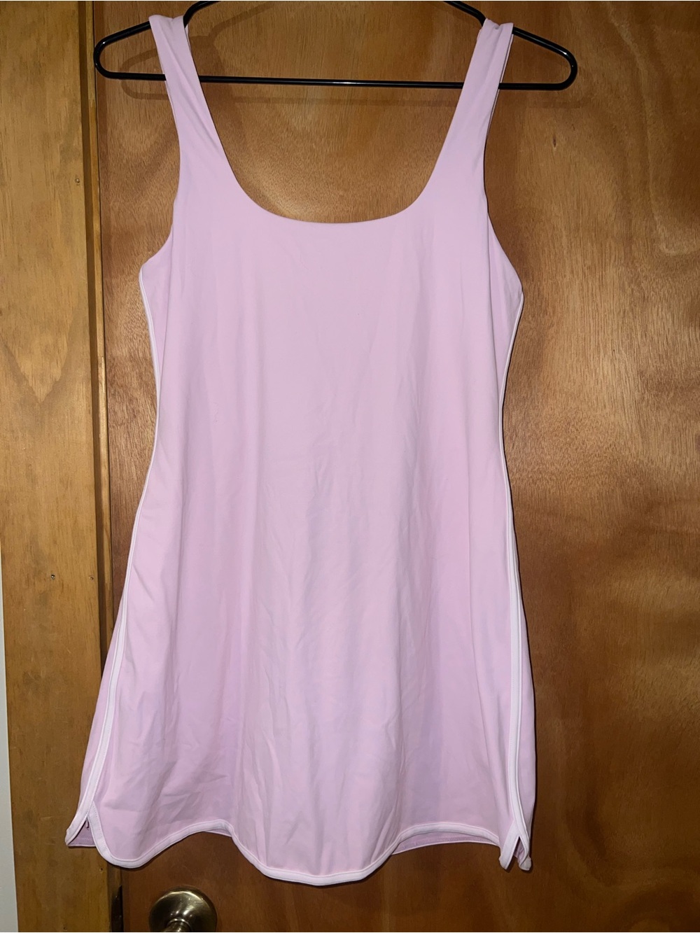 Set Active light pink dress